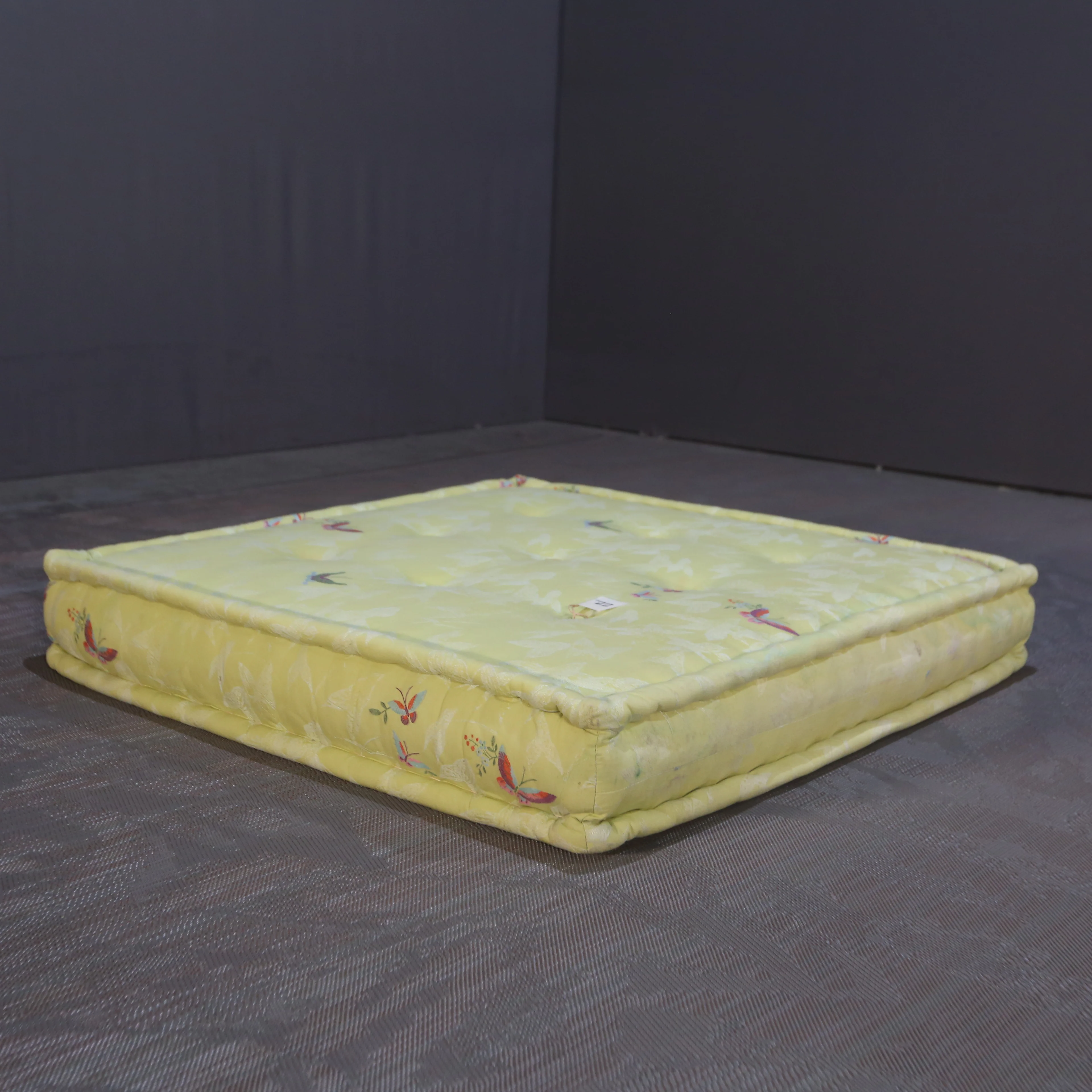Product image 142